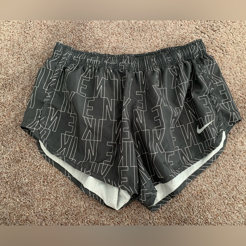 black nike running shorts (M)